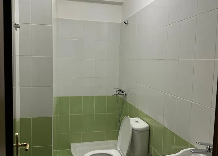 Апартаменты Lezha Apartments